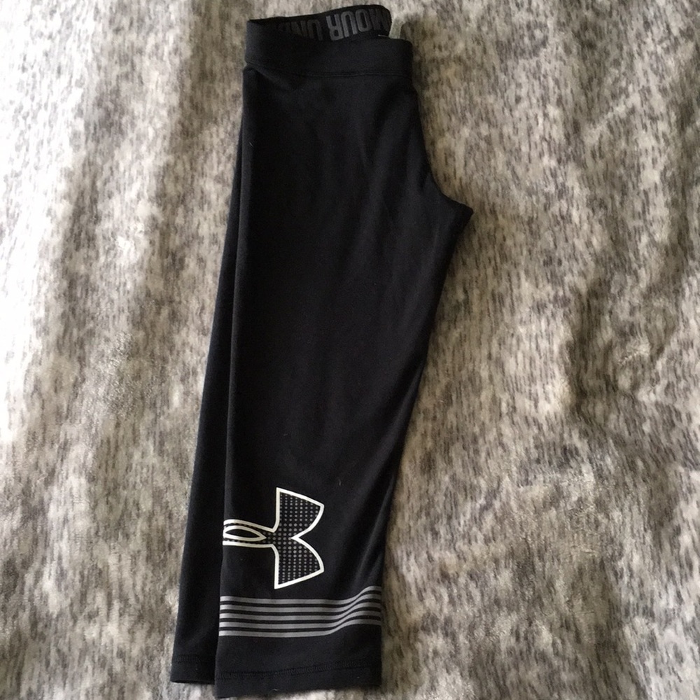 NEW Under Armour Capri Leggings